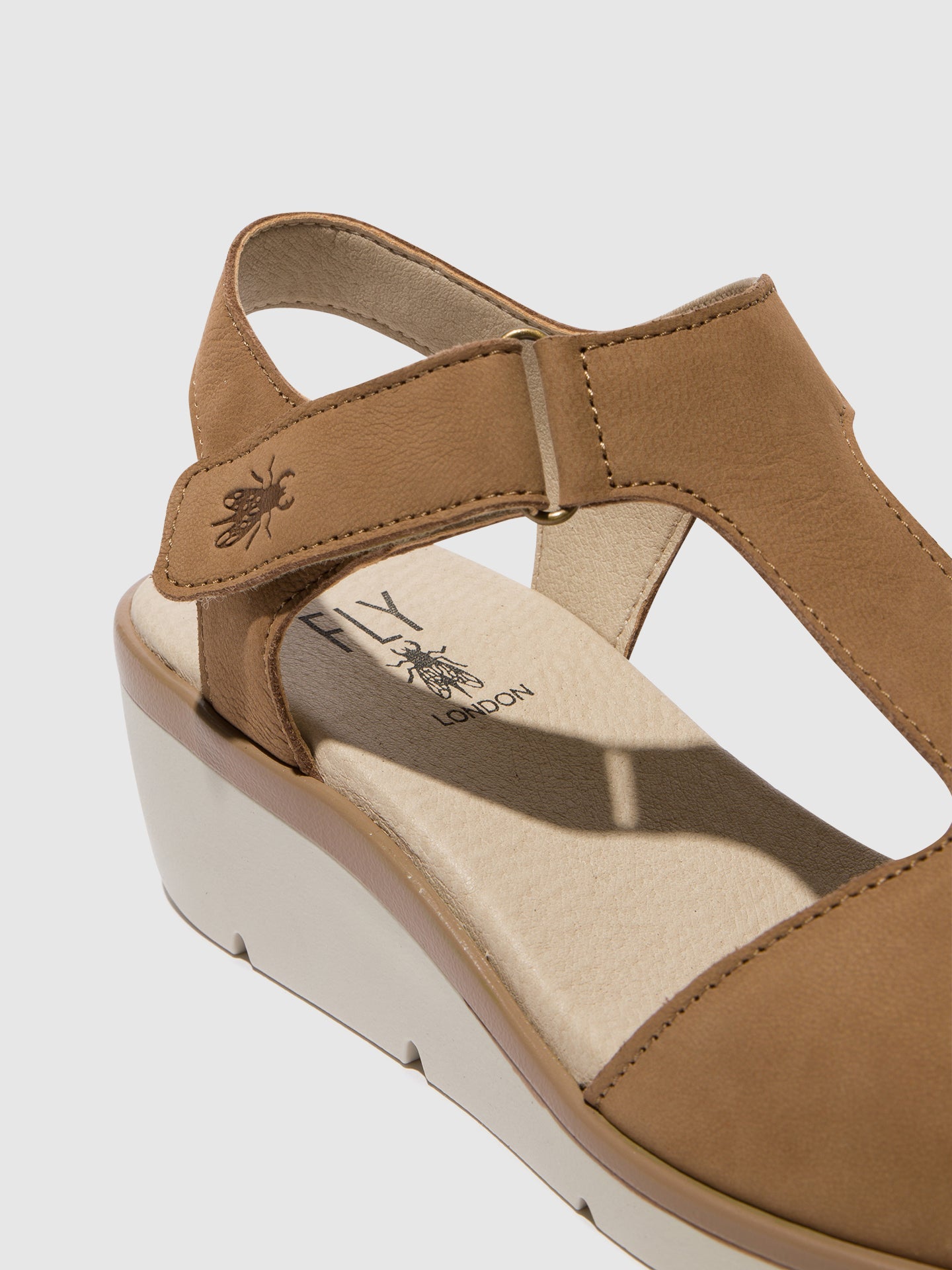 T-Strap Sandals NOVA932FLY SAND