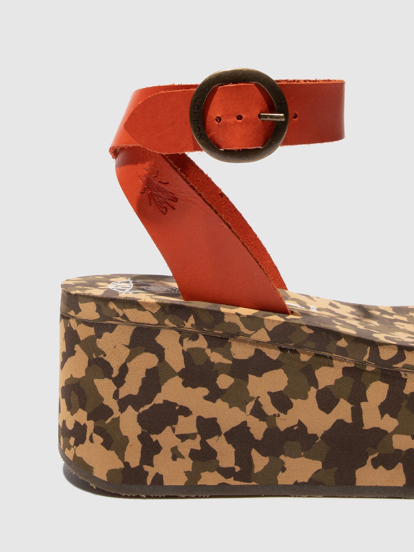 Platform Sandals CAMU034FLY SCARLET