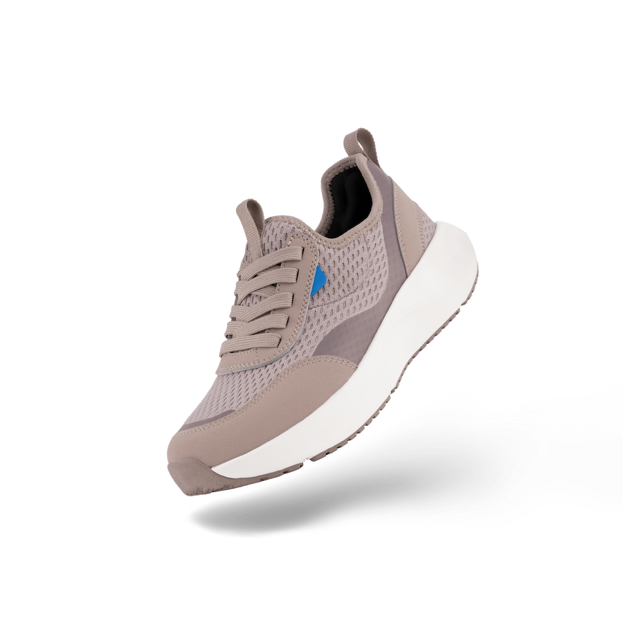 Women's Pacific Sneaker - Gravitate