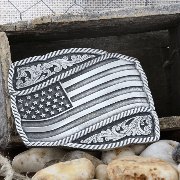 Montana Silversmiths Classic Impressions Waving American Flag Attitude Buckle A590S