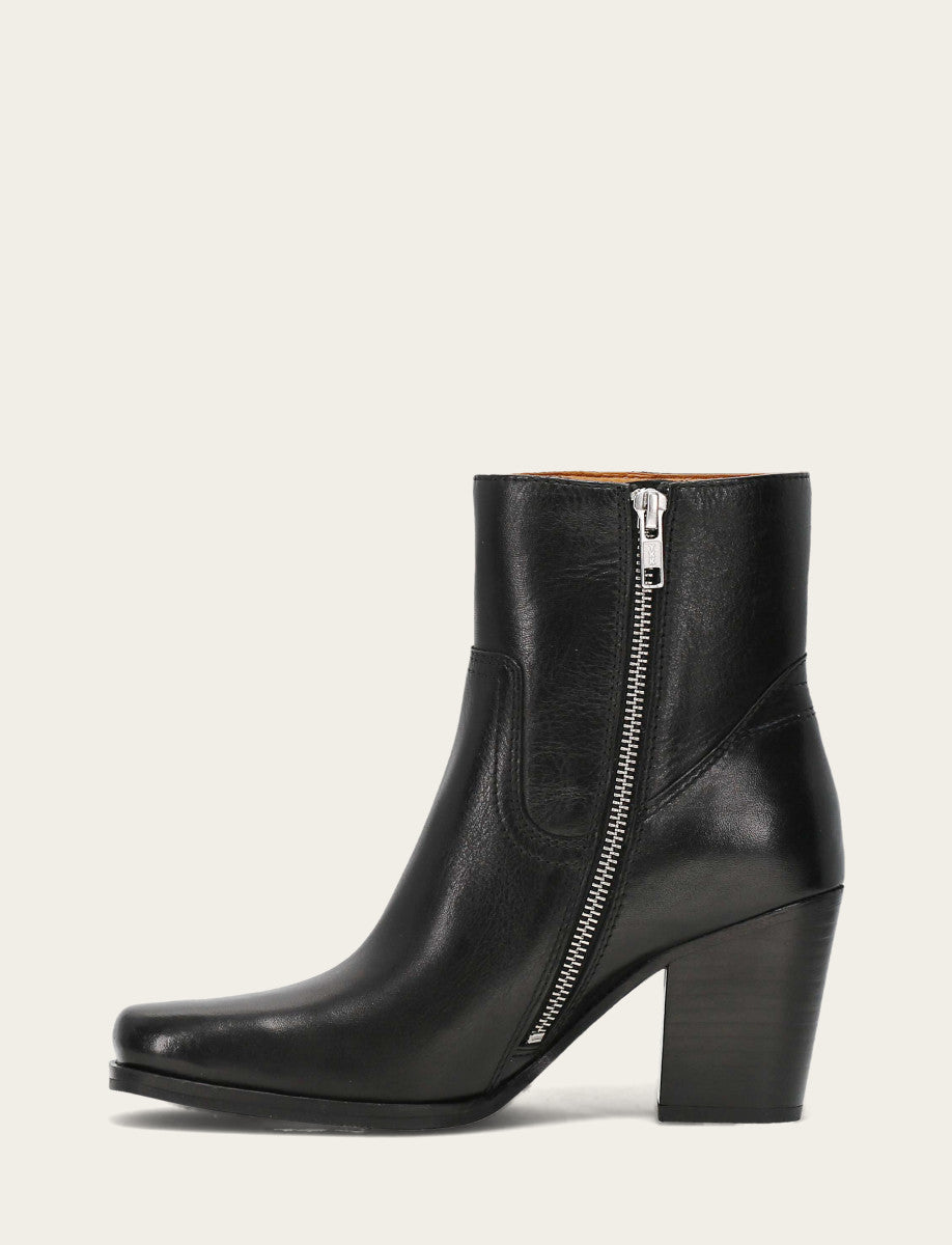 Shiloh Zip Bootie