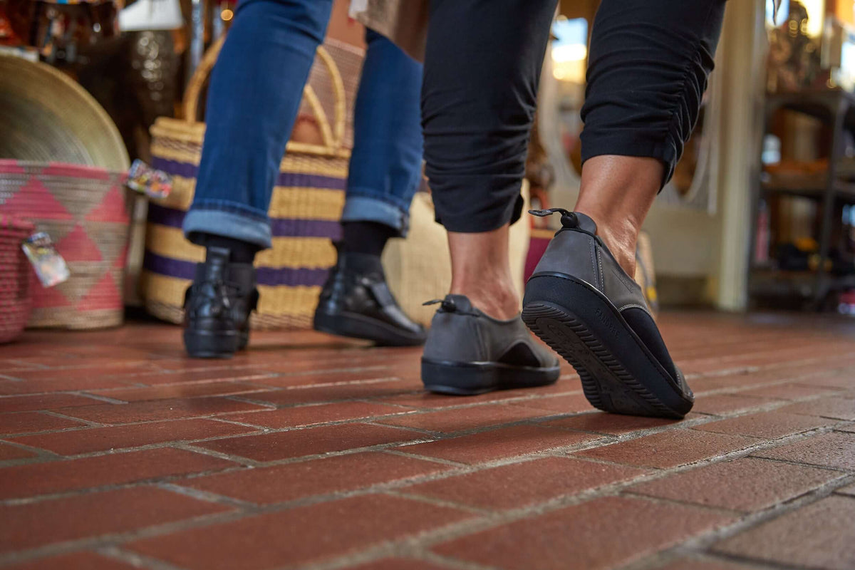 Barista Shoe — image 11