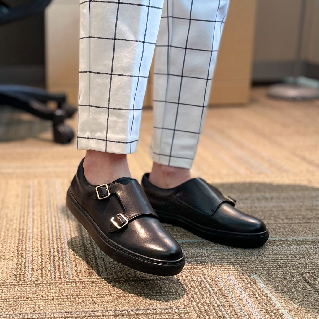 Women's Tosca - Black (Slip-on)