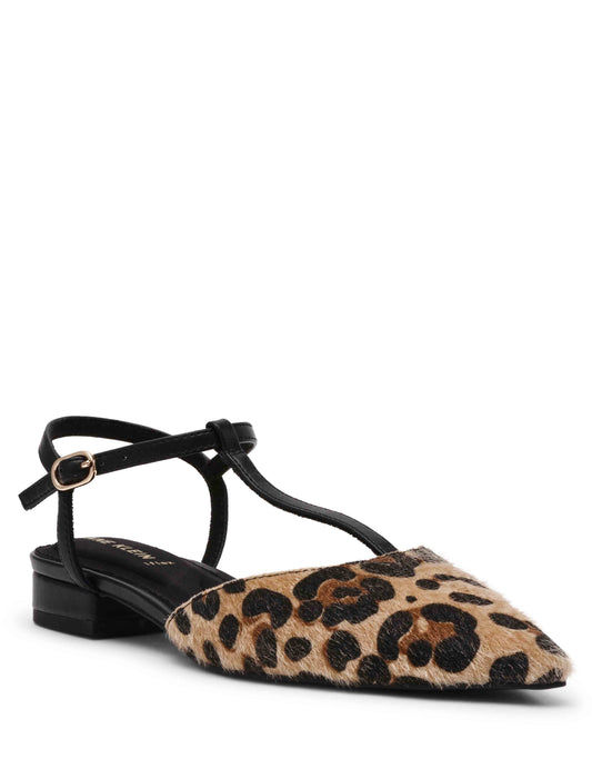 Emily Flat