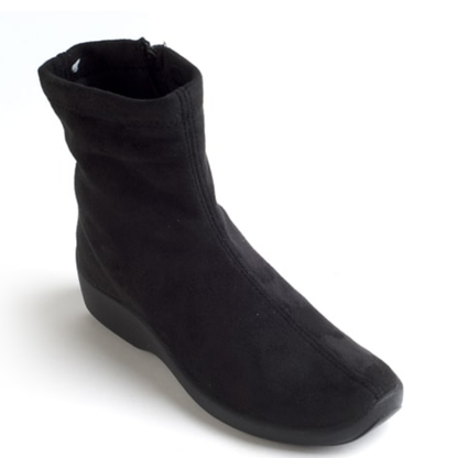 A'rcopedico L8 Bootie - Women's