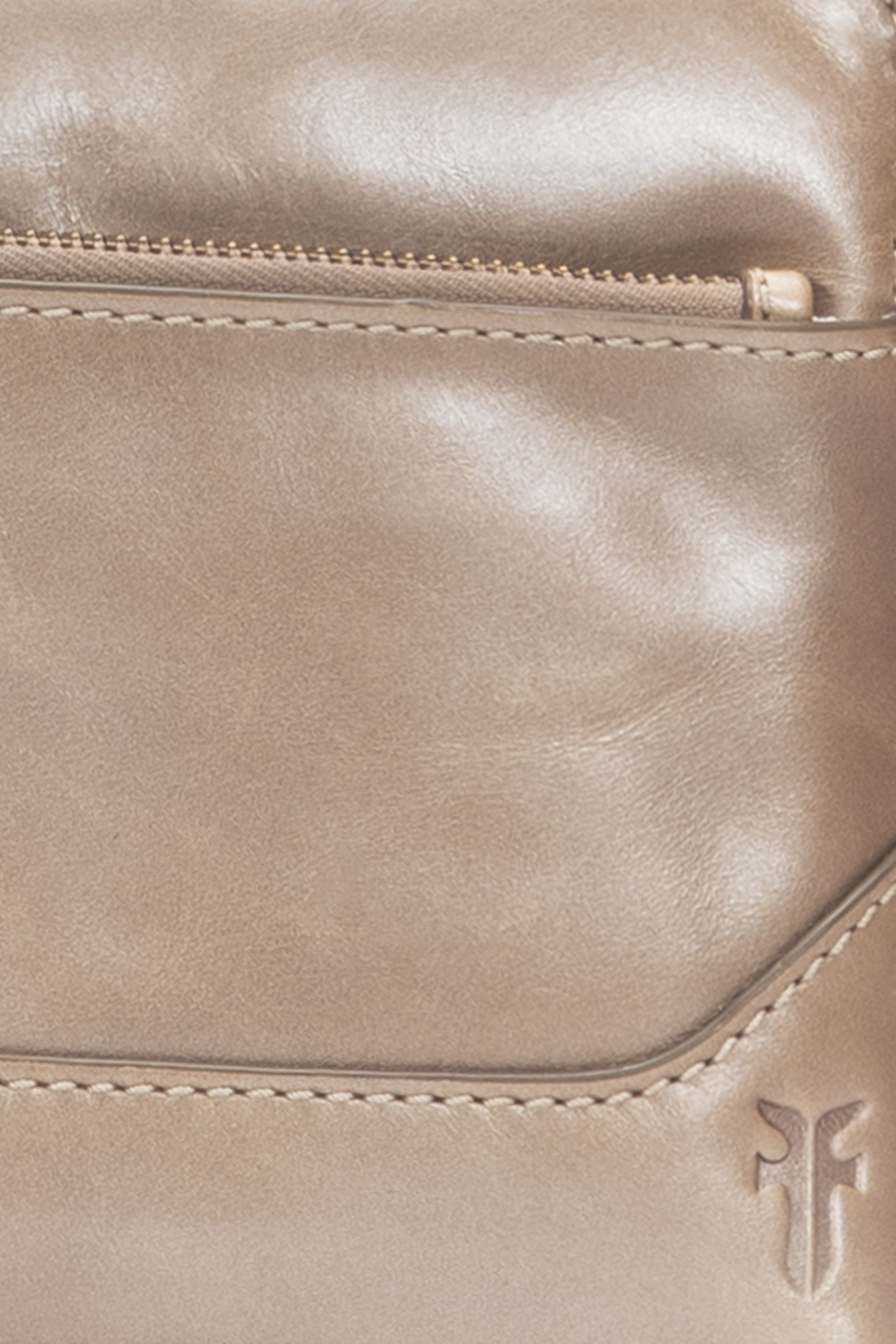 Melissa Crossbody Wristlet