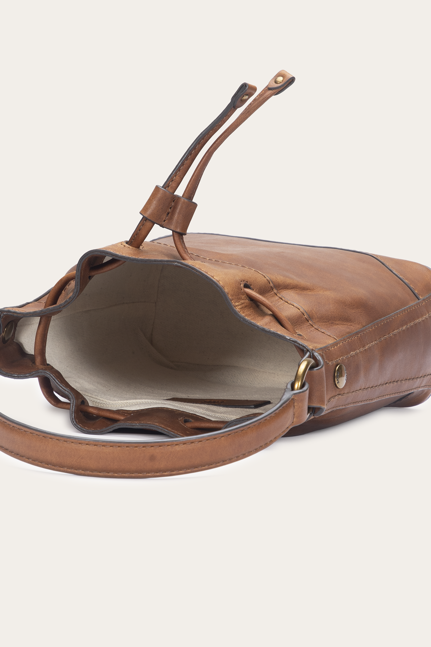 Melissa Convertible Bucket