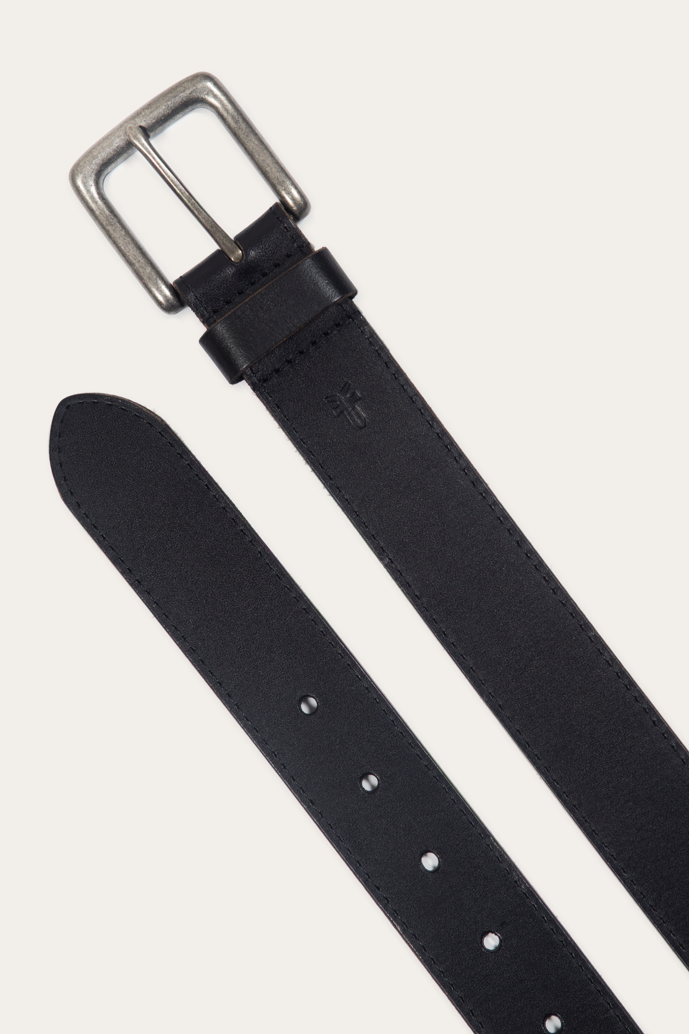 35 Mm Pull Up Leather Belt