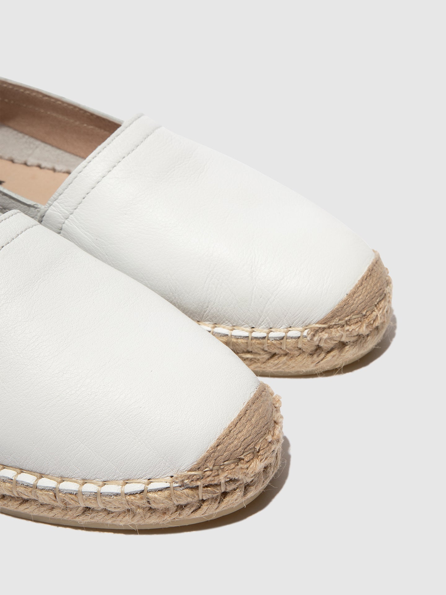 Slip-on Espadrilles SERJ548FLY WHITE