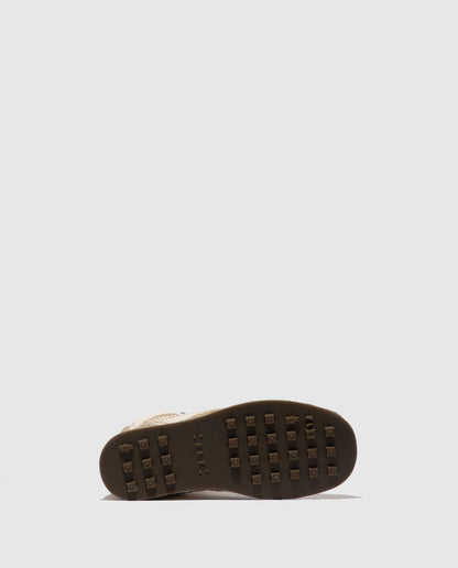 Hi-Top Trainers FARV573FLY OFFWHITE