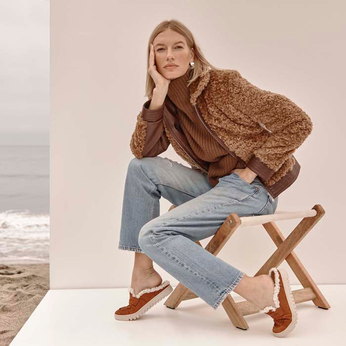 Womens Vionic Uptown Mule in Brandy — image 8