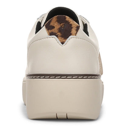 Womens Vionic Kearny Lace 2.0 in Cream — image 6