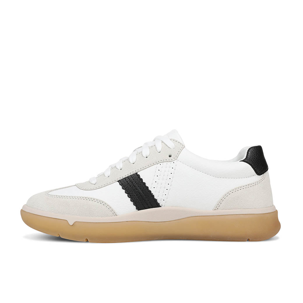 Womens Vionic City Walk in White/Black — image 4