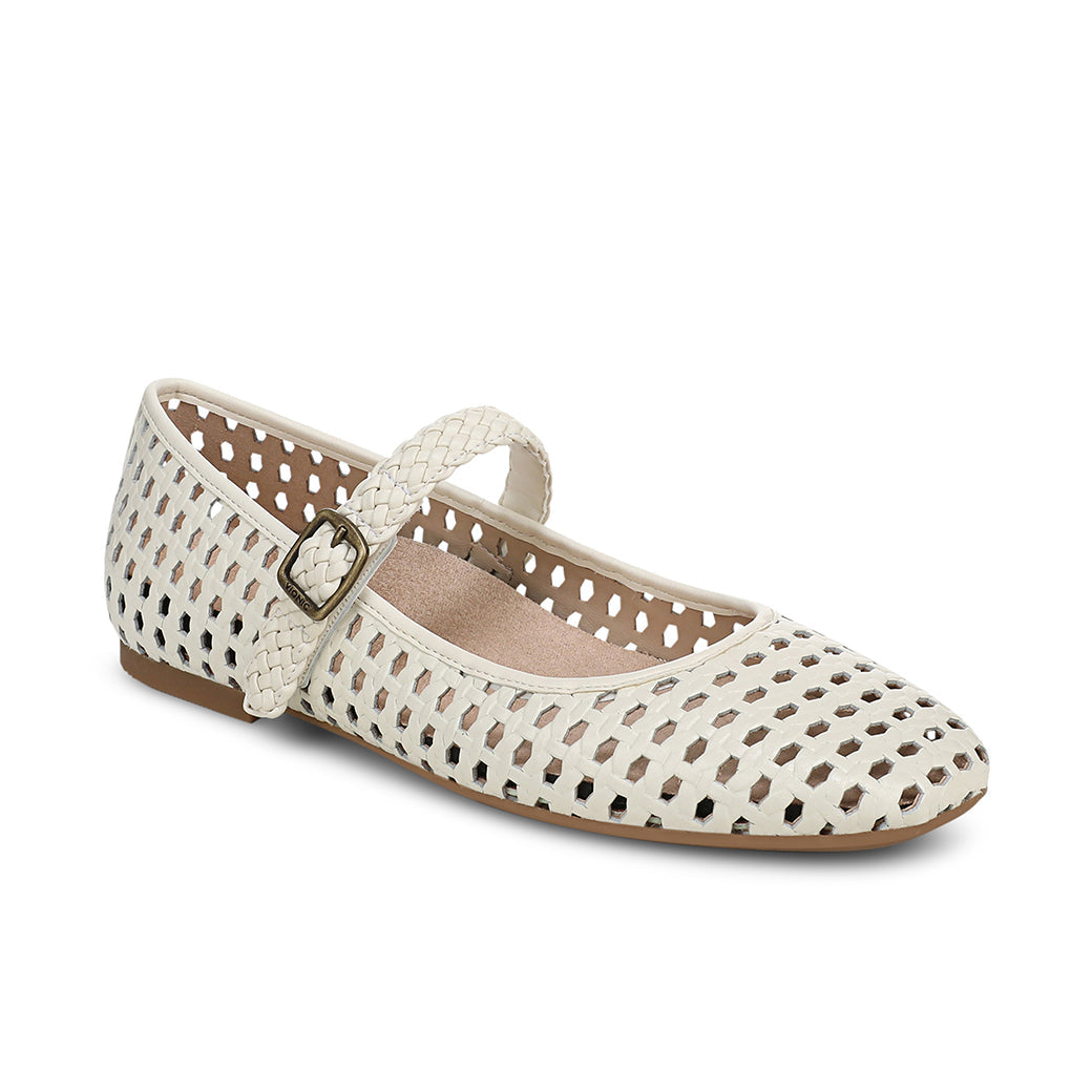 Womens Vionic Alameda Woven in Ivory — image 1