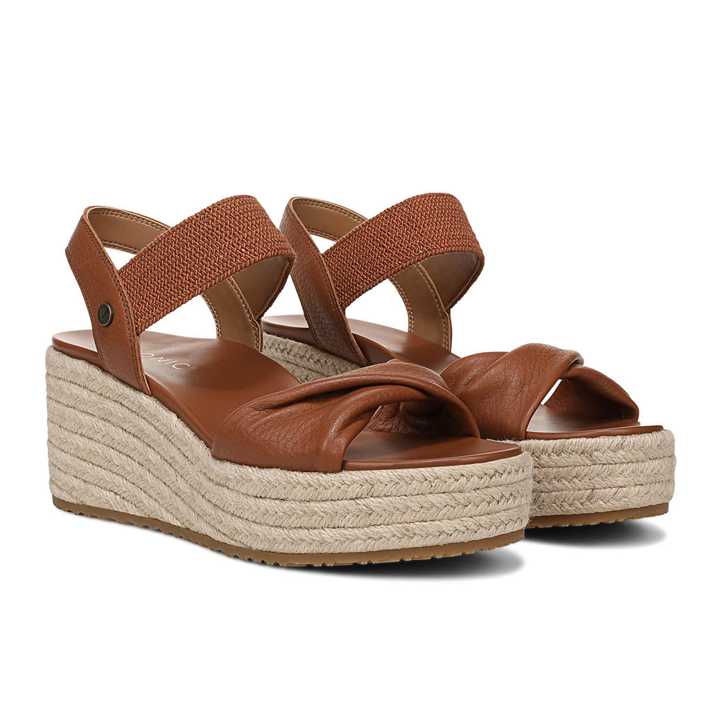 Womens Vionic Darla in Tan — image 7