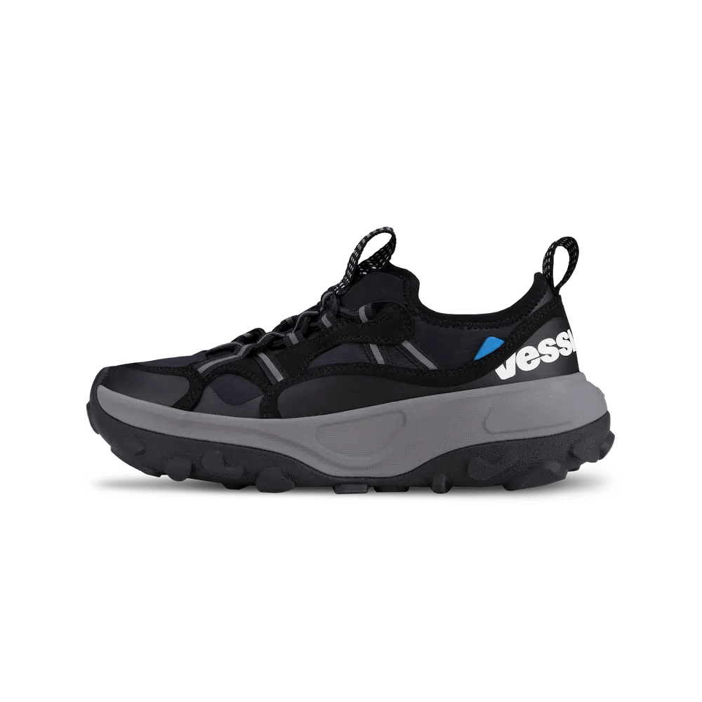 Women's Motu Sneaker - Black/Grey