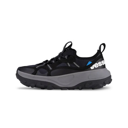Women's Motu Sneaker - Black/Grey