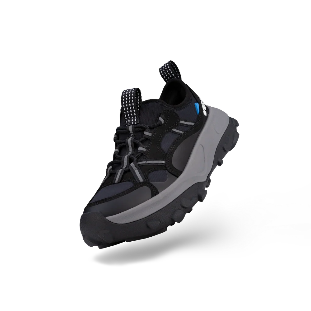 Women's Motu Sneaker - Black/Grey
