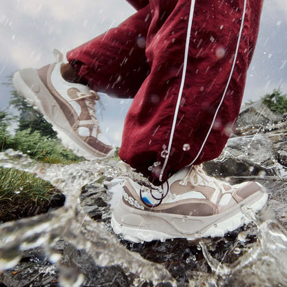 Women's Motu Sneaker - Gravitate/Light Songbird