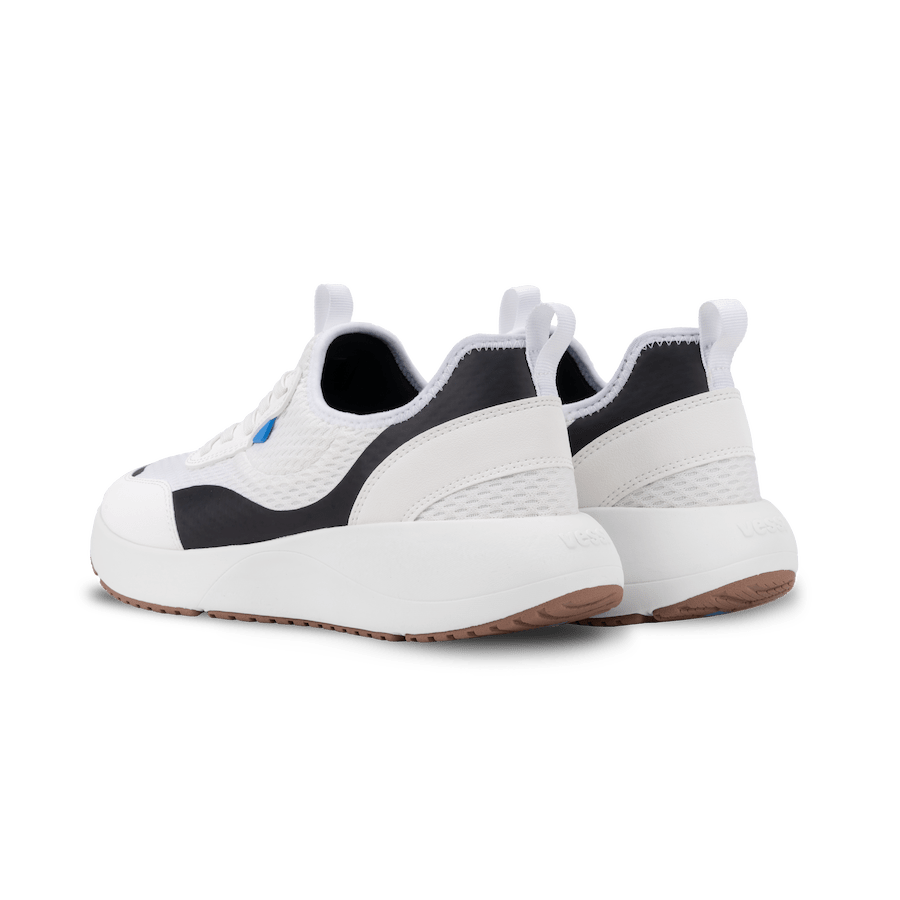 Women's Pacific Sneaker - White/Black