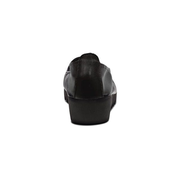 AETREX WORLDWIDE INC LIZ SLIP ON - BW500 - SundialAETREX WORLDWIDE INC LIZ SLIP ON - BW500