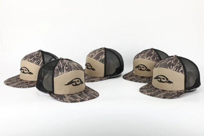 7 Panel Hardwoods AFW Style w- 3 D Puff and Black Mesh