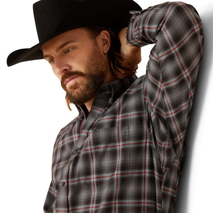 Ariat Men's Pro Series Newton Classic Fit Long Sleeve Western Shirt 10047333
