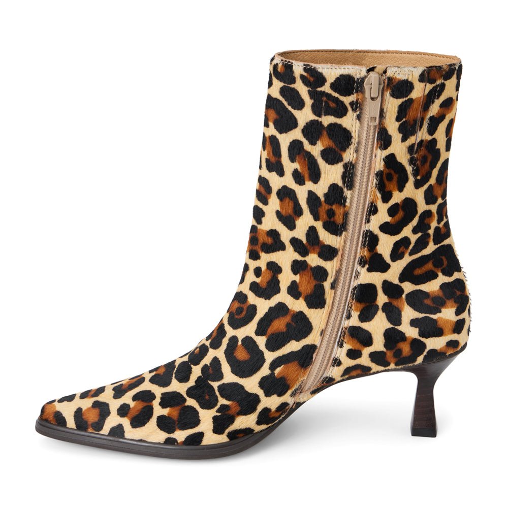 Gabbie Leopard Print Pointed Toe Zippered Booties - SundialGabbie Leopard Print Pointed Toe Zippered Booties