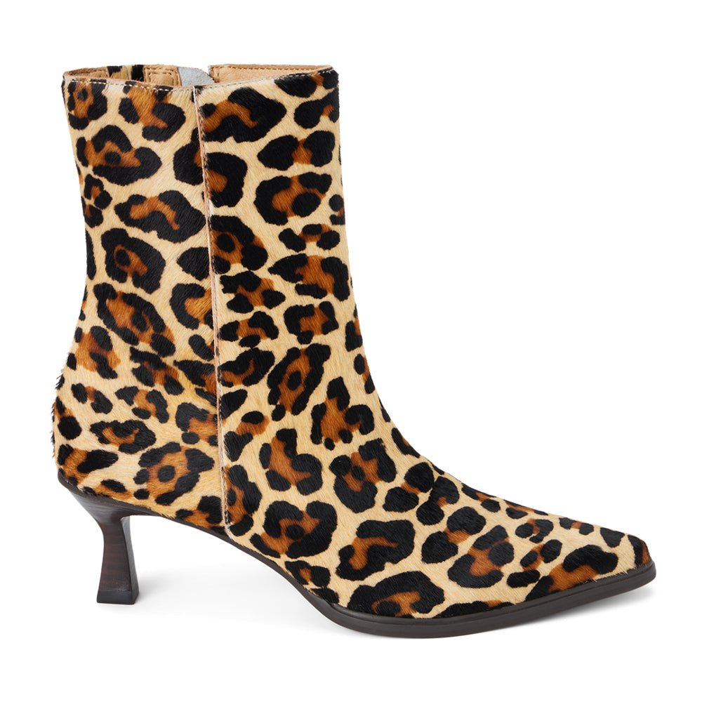 Gabbie Leopard Print Pointed Toe Zippered Booties - SundialGabbie Leopard Print Pointed Toe Zippered Booties