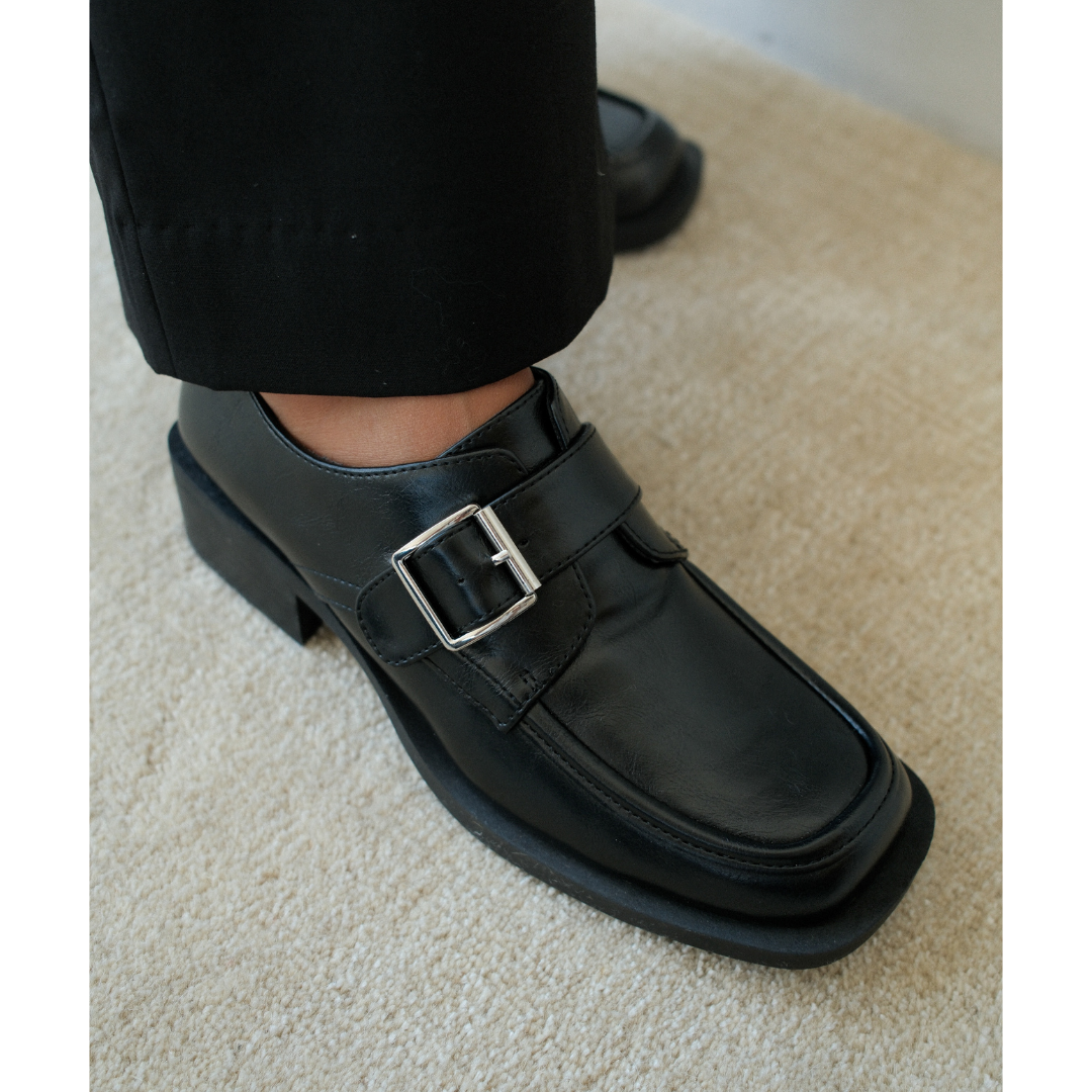 Hilary Loafer