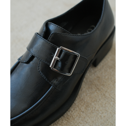 Hilary Loafer