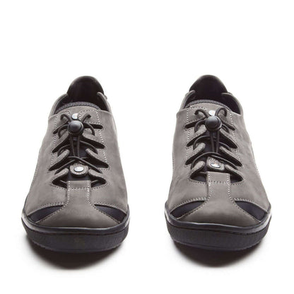 Barista Shoe — image 2