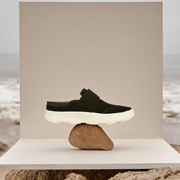 Womens Vionic Lotus RX in Black — image 8