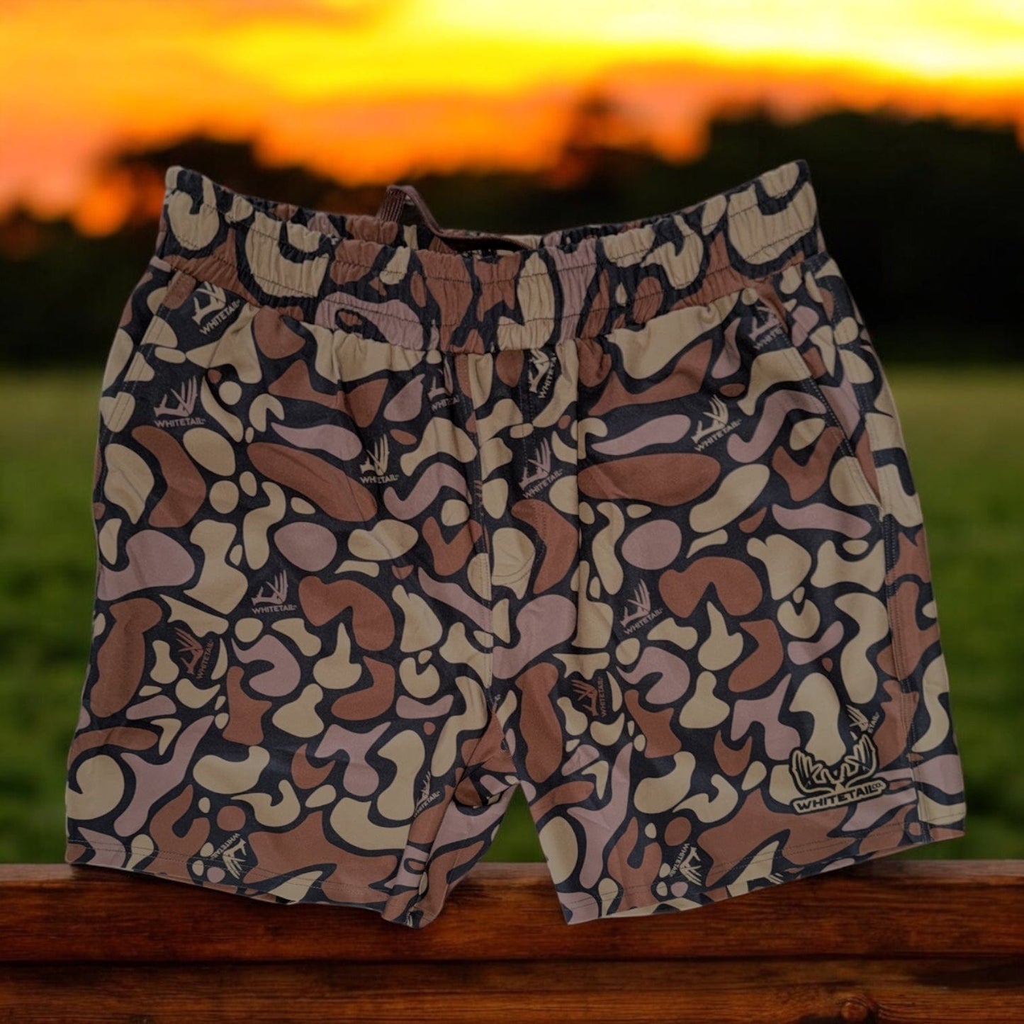 Whitetail Co. Hunt Camp Shorts Faded Old Dark Camo