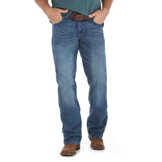 Wrangler Men's Retro Relaxed Boot Cut Jeans WRT20TB