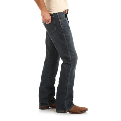 Wrangler Men's Falls City Retro Relaxed Fit Boot Cut Jeans WRT20FL